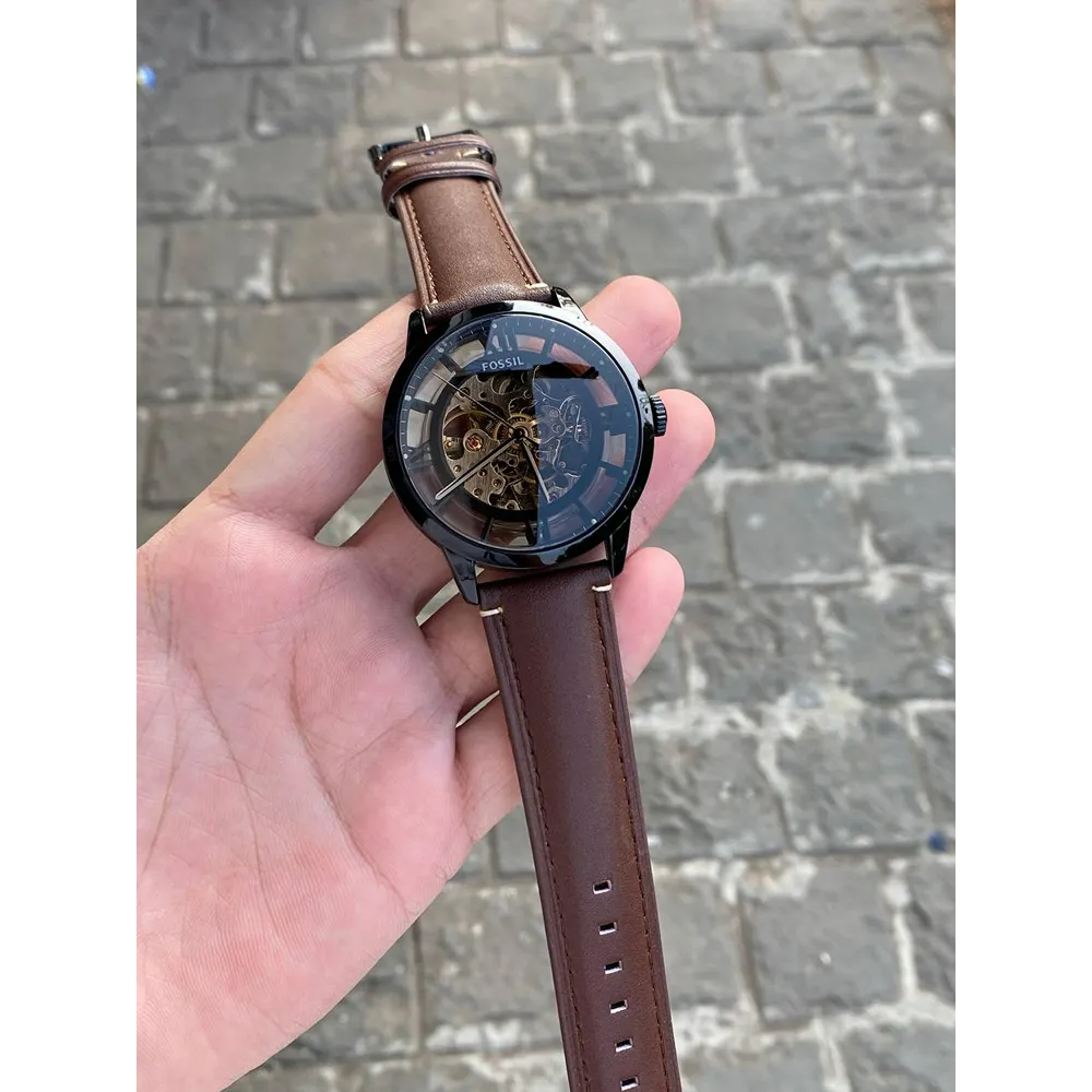 premium-automatic-fossil-watch-for-men-sg-535-1.webp