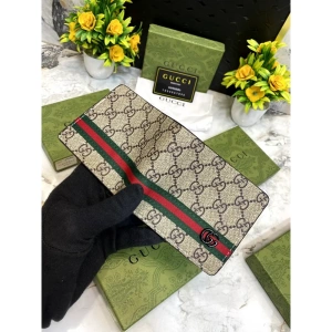 1st Copy Trendy Gucci Wallet for Men